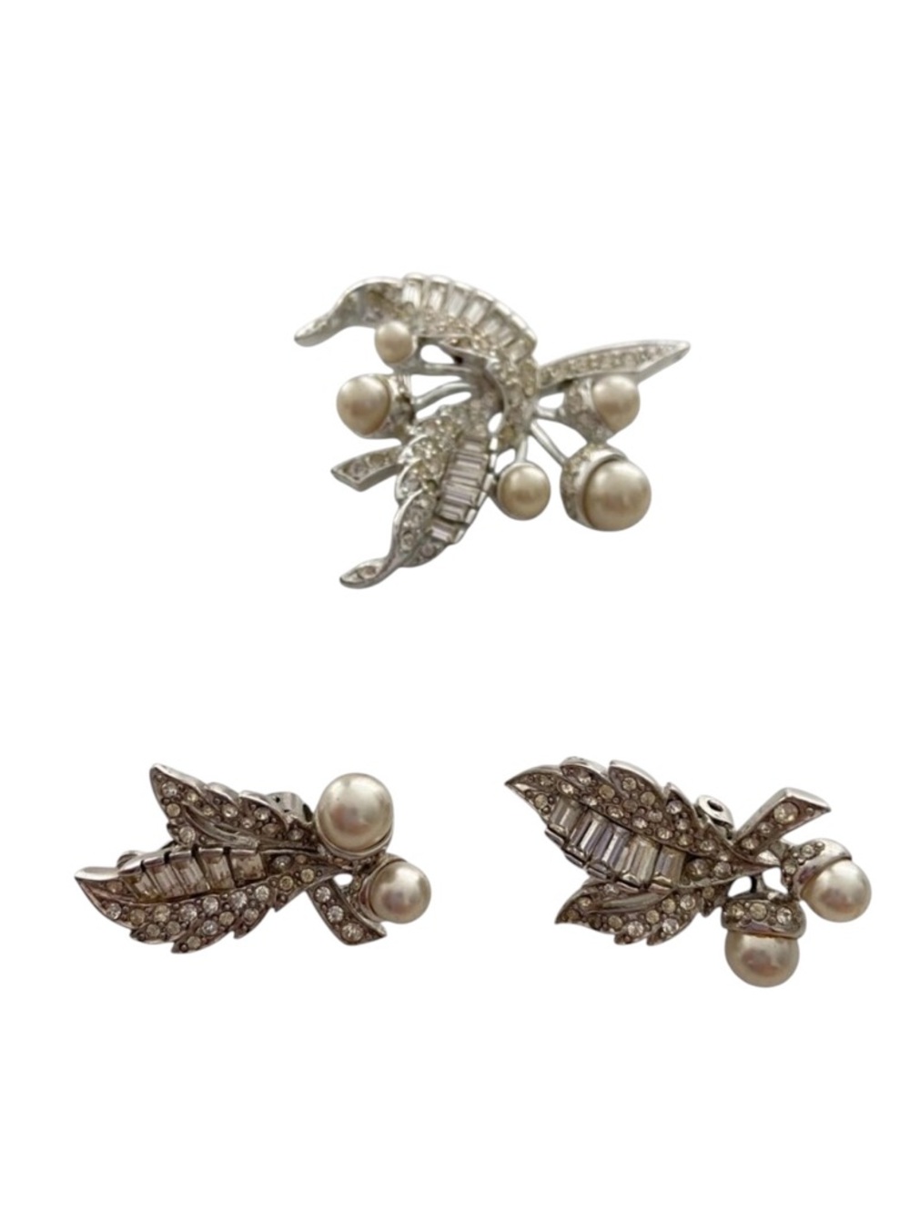 Boucher Faux Pearl Brooch & Clip Earrings Set Silver-Tone With Rhinestone Accent